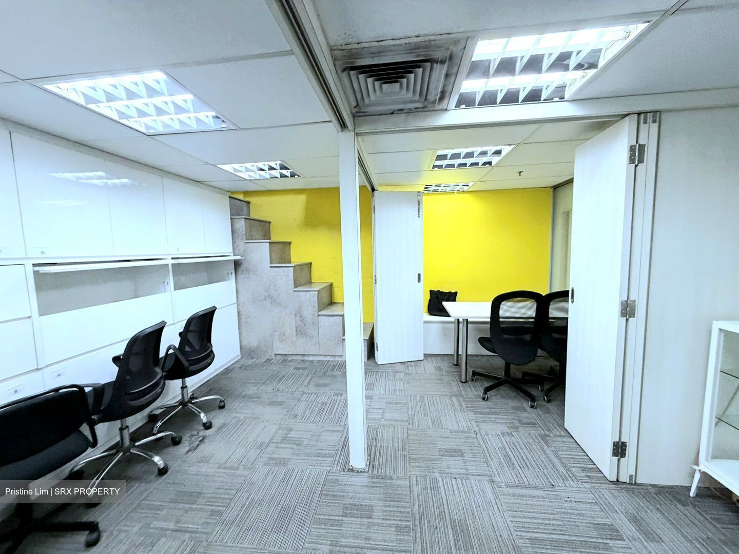 High Street Centre (D6), Office #557032121